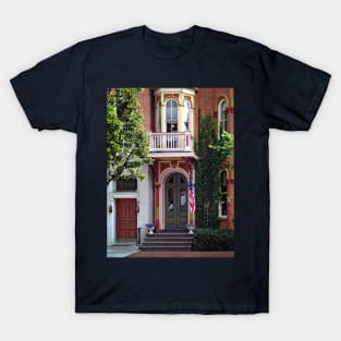 Harrisburg PA - Green and Red Doors T-Shirt